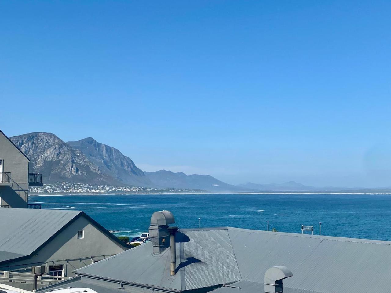 Hermanus Waterfront Apartment Oda fotoğraf